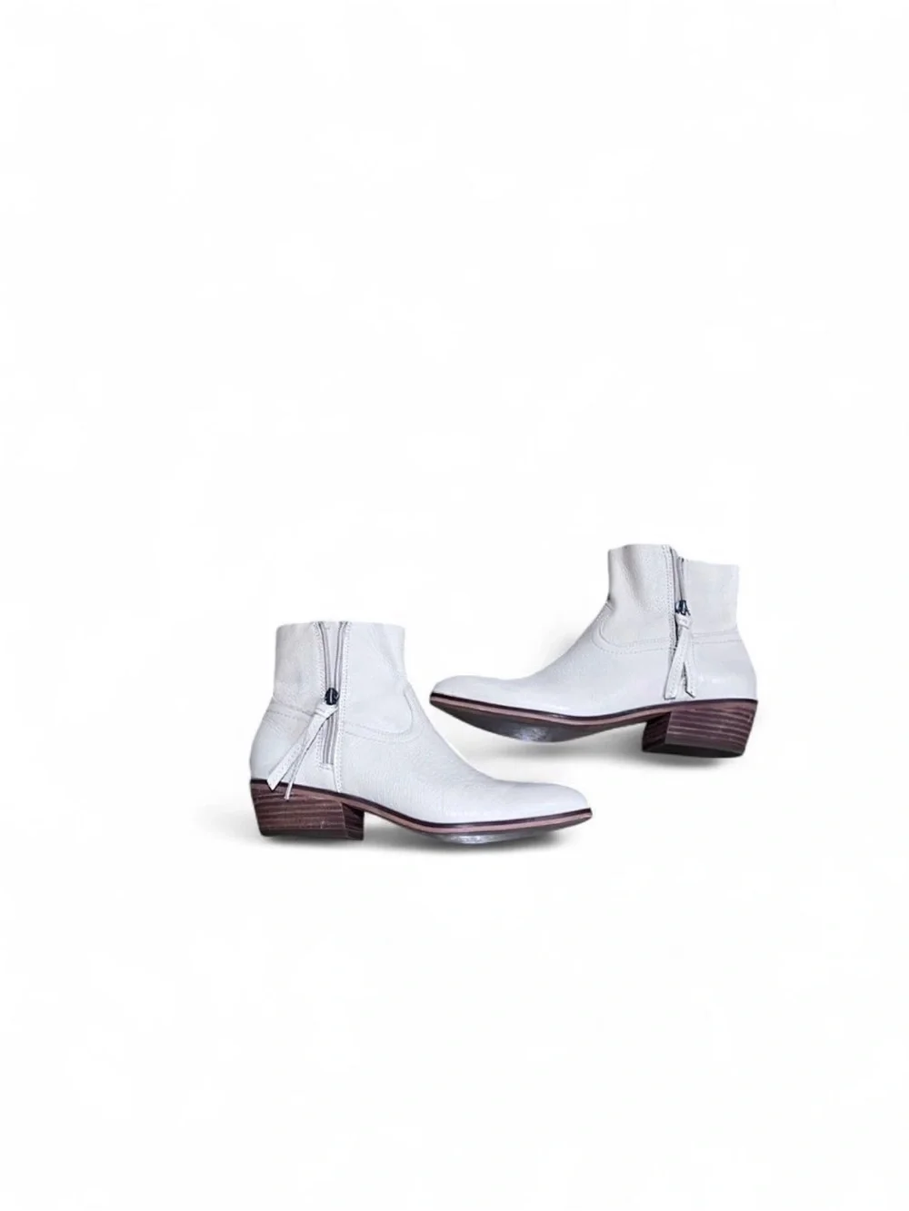 Frye& Co White Leather Zip Ankle Booties